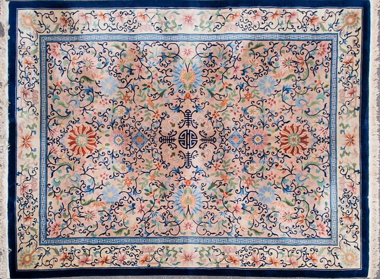 MATTA, Kina, 1900-talets andra hälft, 275x375 cm.