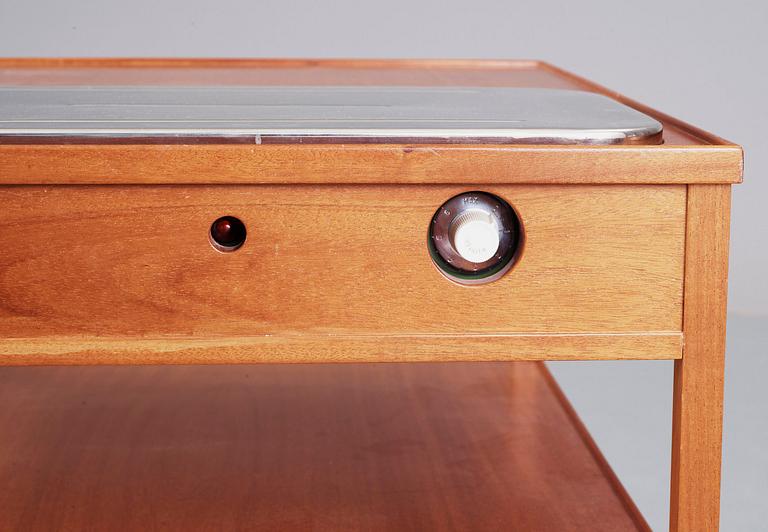 SERVERINGSVAGN, Josef Frank, Svenskt Tenn. Modellnummer 2177.