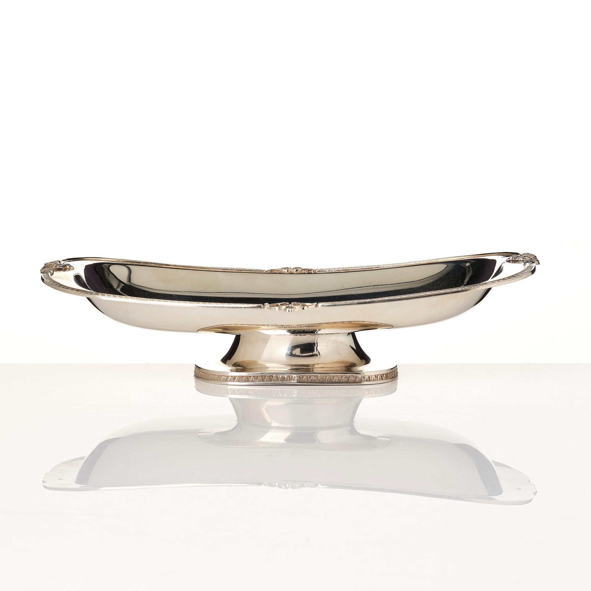 A bowl, 800/1000 silver, Vercelli, Italy, mid-20th Century.