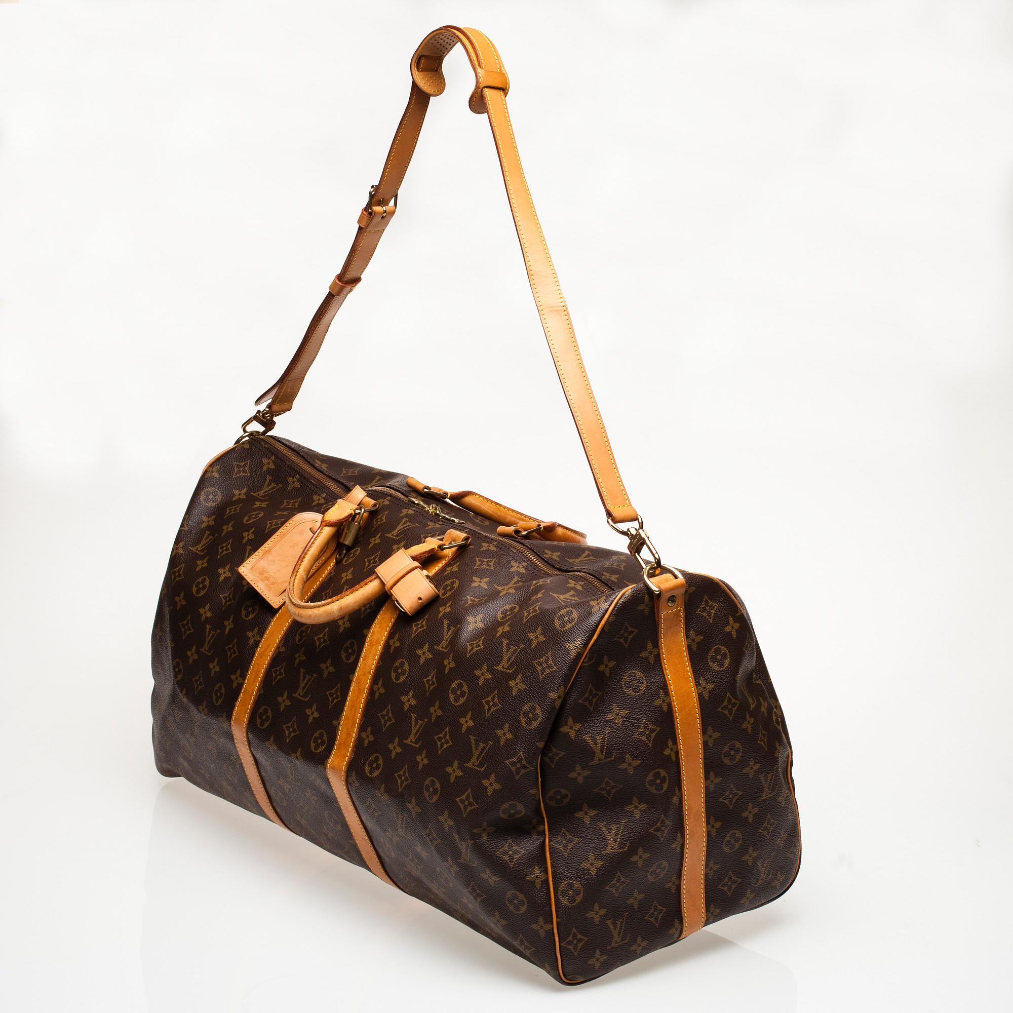 VÄSKA, "Bandoulière 60", Louis Vuitton.