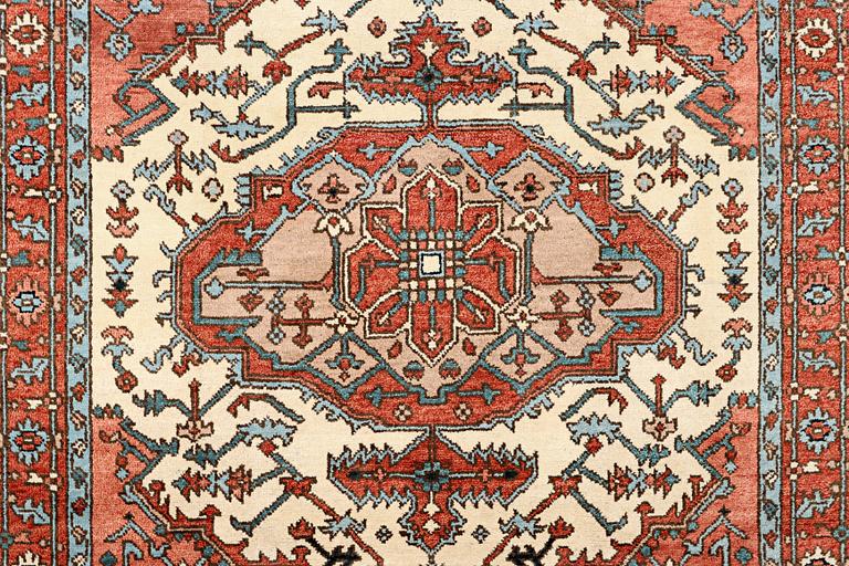 A Mamluk carpet, c. 297 x 244 cm.