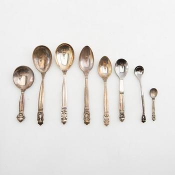 Johan Rohde, serveringsskedar 13 st "Konge/Achorn" sterlingsilver för Georg Jensen efter 1945.