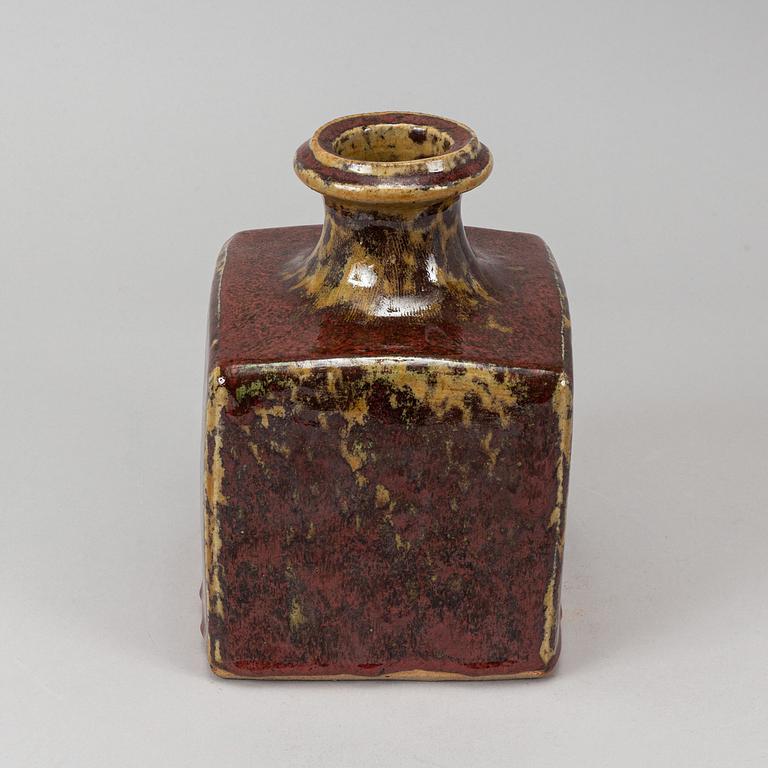 A stoneware vase by Erik Pløen, own workshop, probably 1960s, signed.