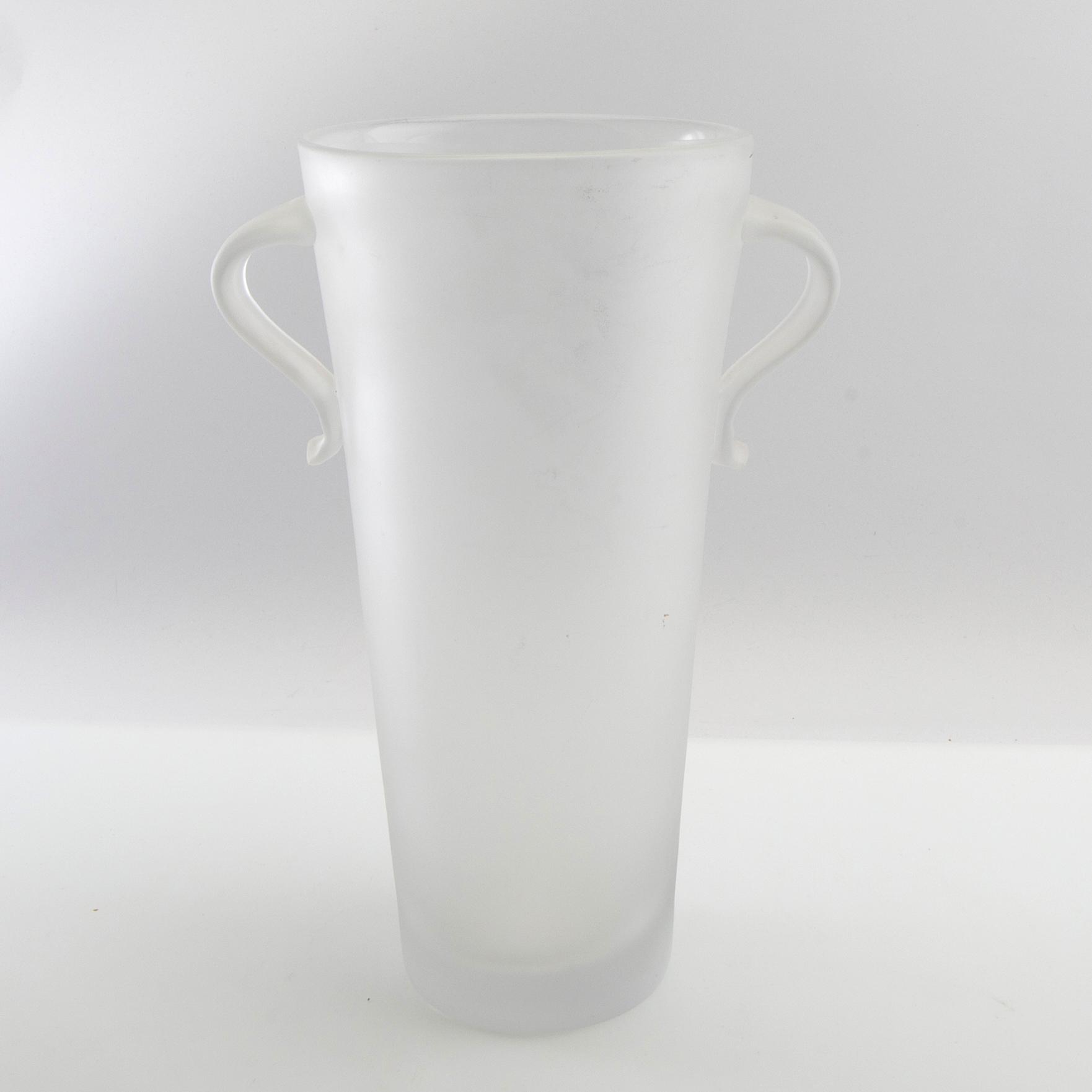 Helén Krantz, vase Orrefors signed.