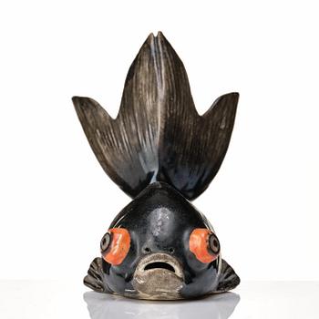 A Chinese Export figurine of a fish, Qing dynasty, Qianlong (1736-95).