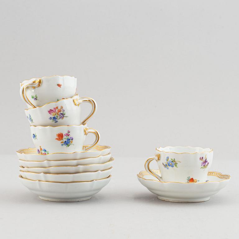 Kaffeservis, 24 delar, porslin. Meissen, 1700 samt 1800-tal.