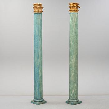 A pair of columns, 18th century and later.