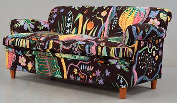 A Josef Frank three seated sofa, Svenskt Tenn.