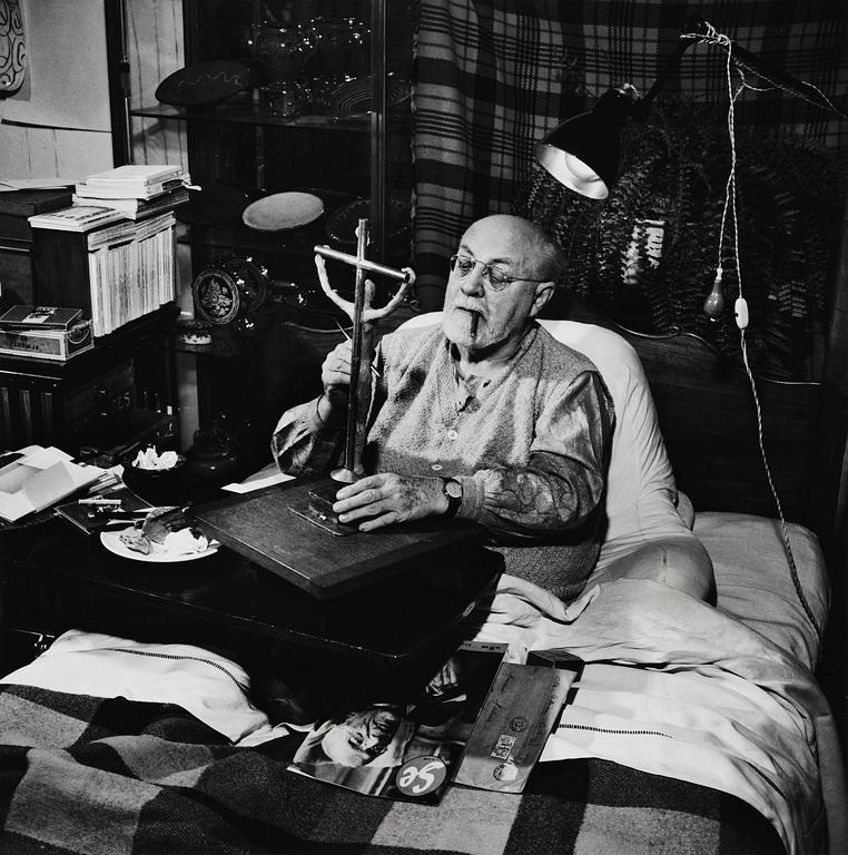 Lennart Nilsson, "Henri Matisse in Nice," 1950.