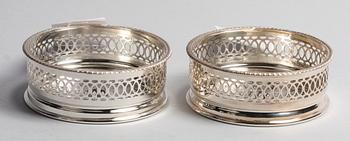 COASTERS, ett par, nysilver.