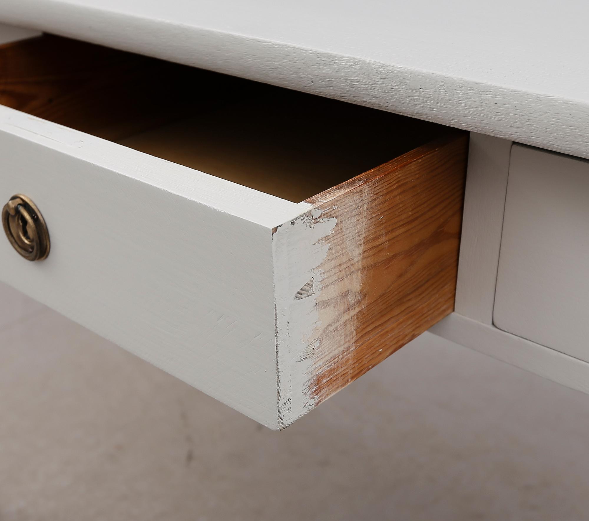 SKRIVBORD, 1900-talets första hälft.