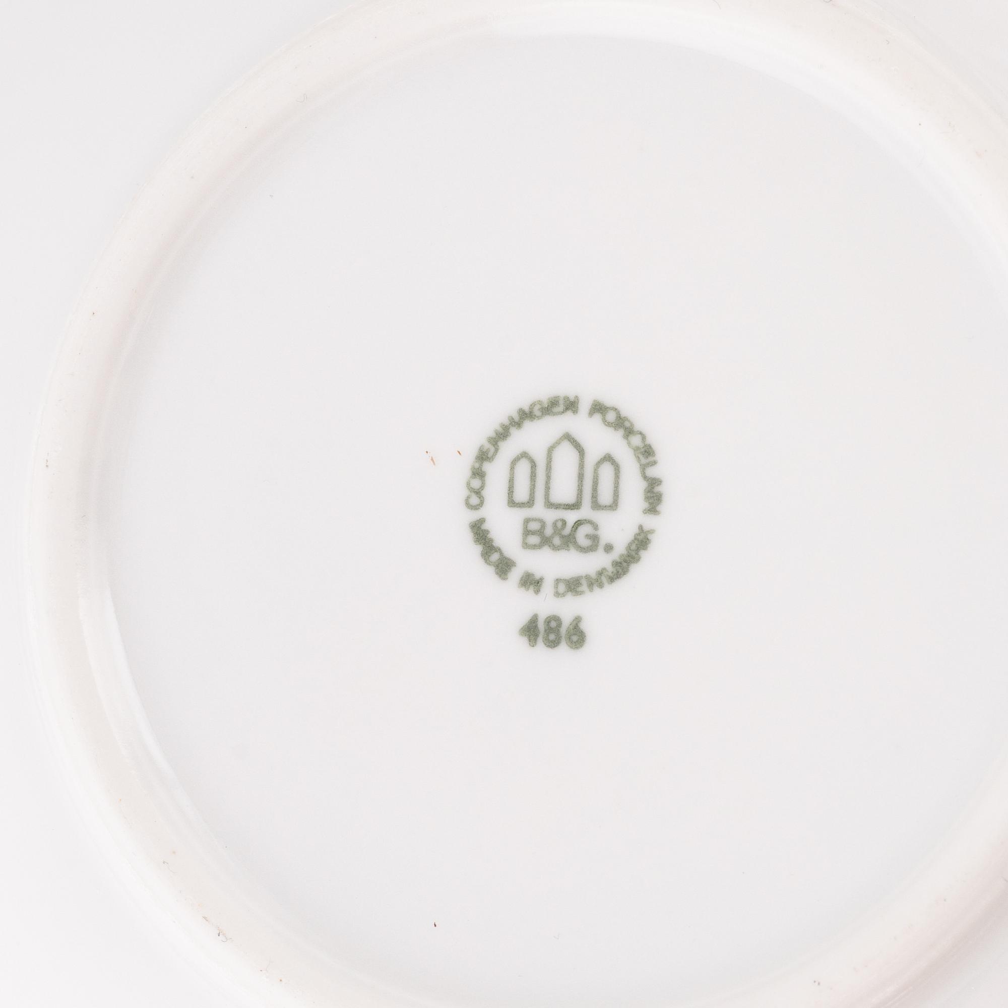 Kaffekoppar med fat, 8 delar, porslin, Bing & Grøndahl, Danmark.