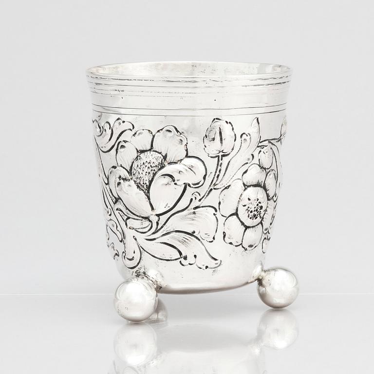 Bägare, silver, Regensburg, tidigt 1700-tal, okänd mästarstämpel AS. Barock.