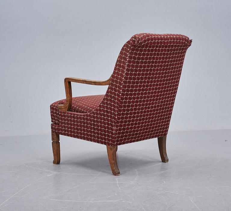 FÅTÖLJ, 1930/40-tal.