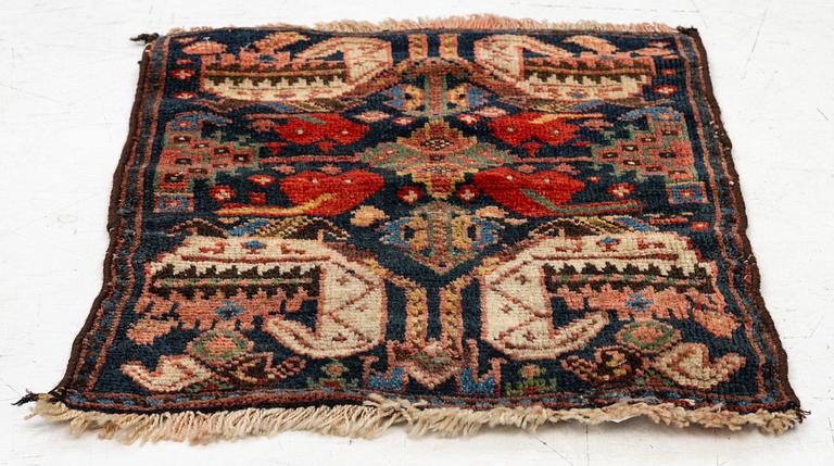 Saddlebag face Afshar, southeastern Iran, 50 x 44 cm.