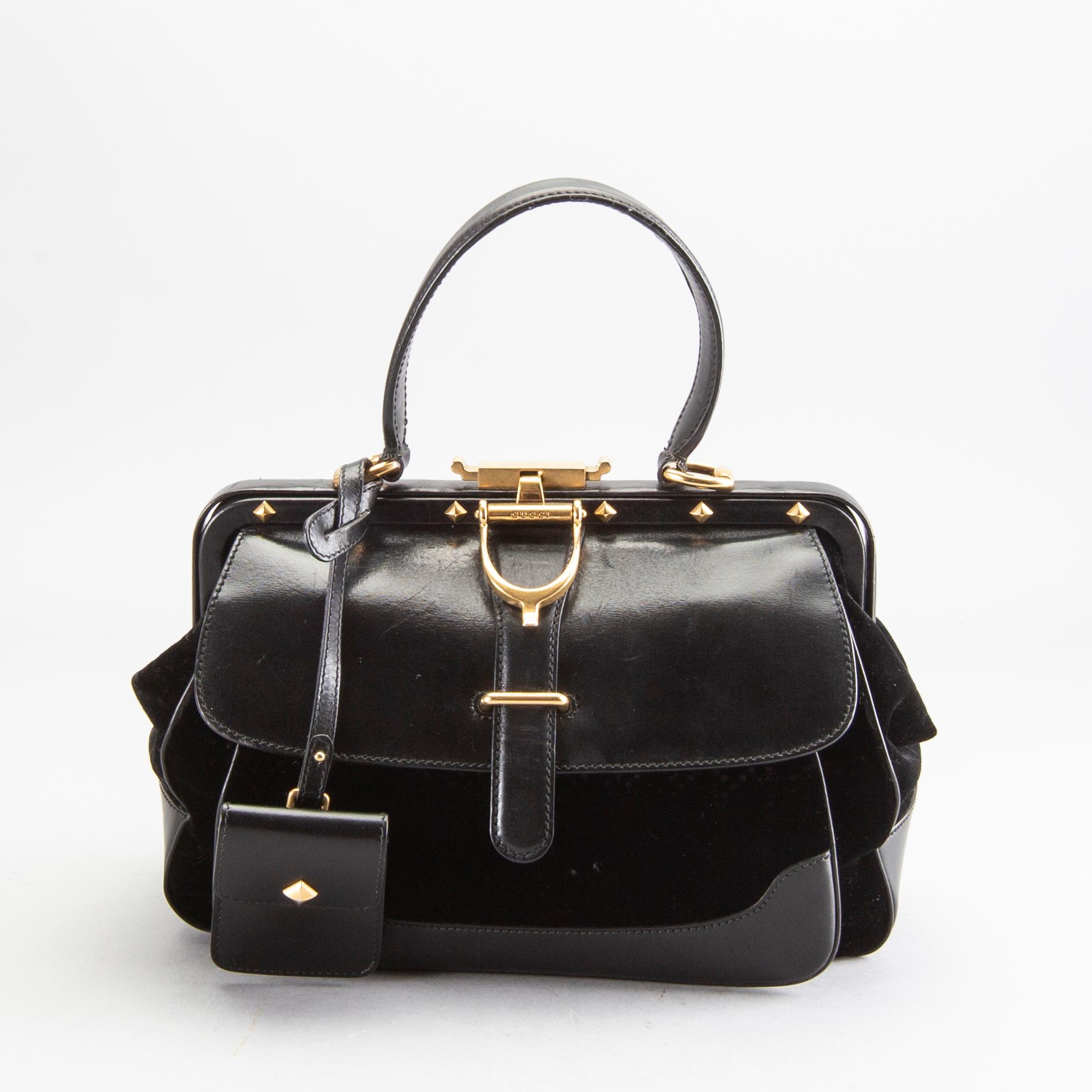 GUCCI, väska, "Black diamante velvet and leather stirrup Top- handle bag".