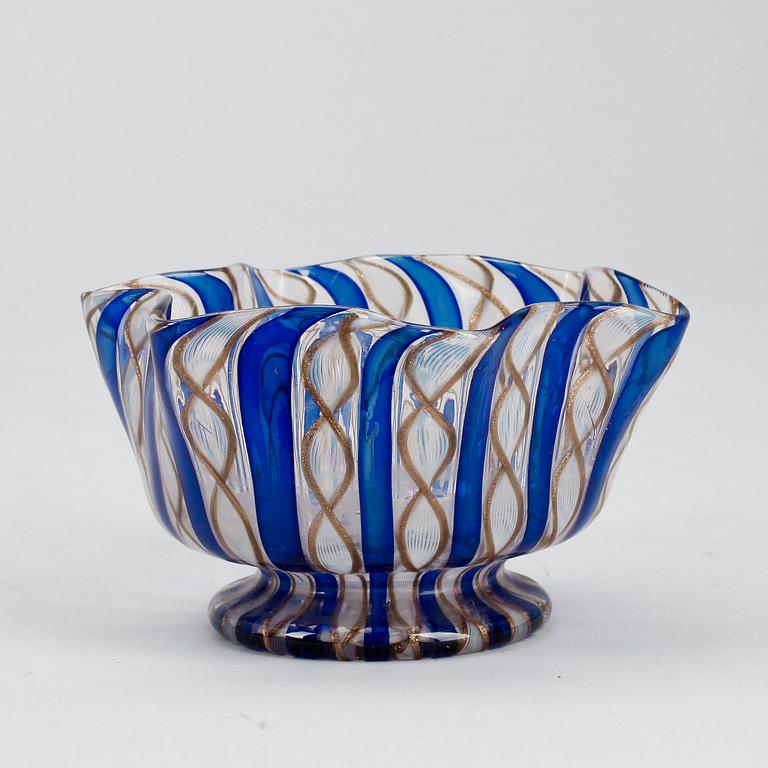 NÄSDUKSSKÅL, glas, troligen Venini, Murano, 1900-tal.