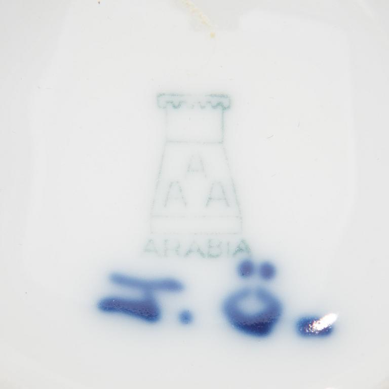 A signed porcelain vase, Arabia, Finland 1928-1932.