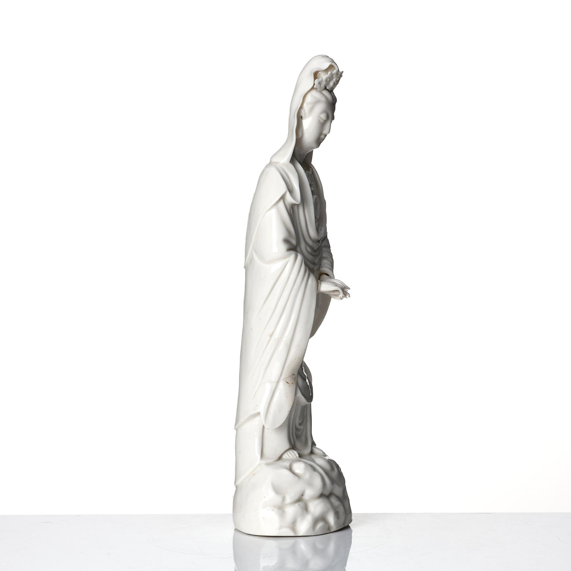 A Chinese blanc de chine figure of Guanyin, Qing dynasty, 19th Century.