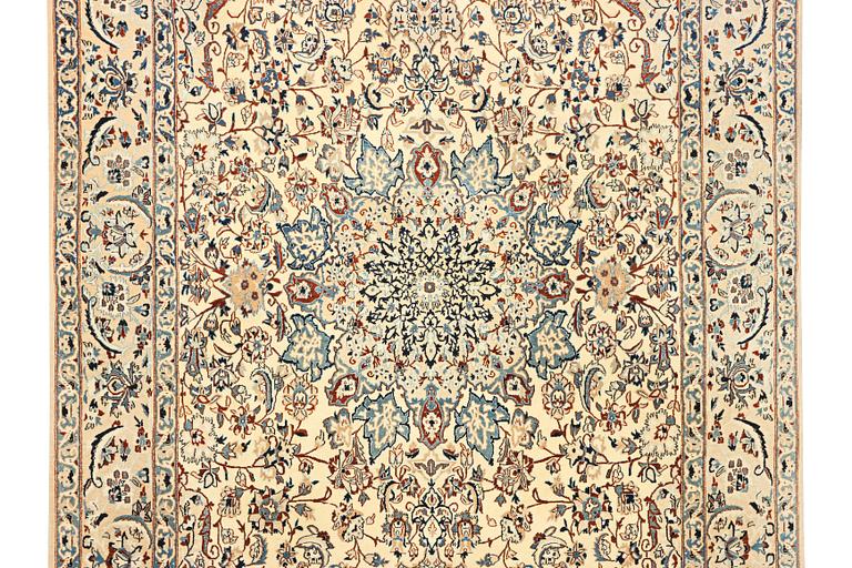 A part silk Nain carpet, 6 LA, a. 258 x 160 cm.