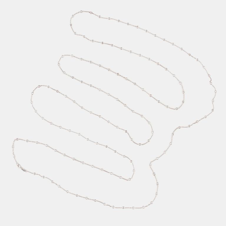 Collier med runda briljantslipade diamanter total vikt ca 6.70 ct.