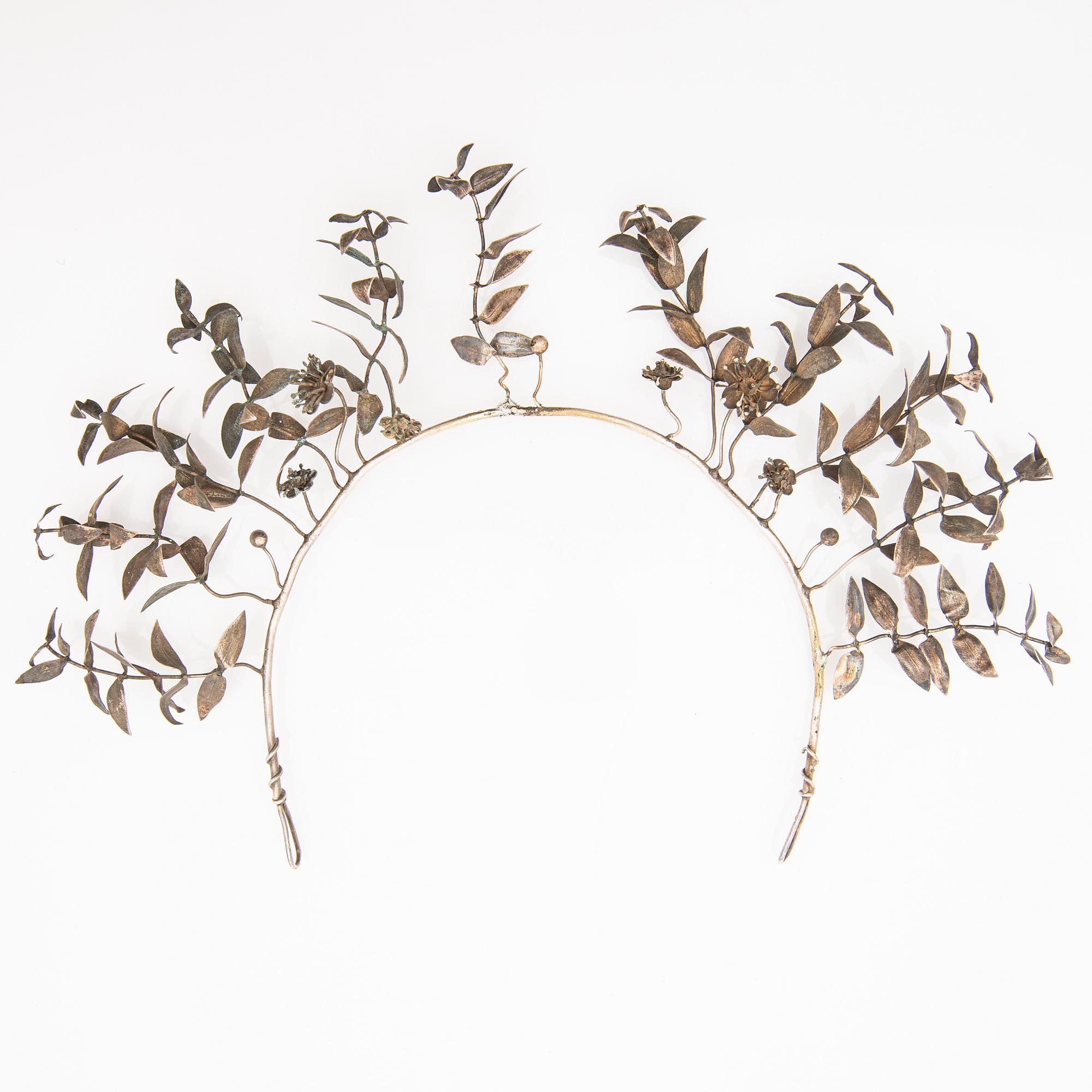 Diadem, silver, known as "silver wedding diadem", late 19th century.