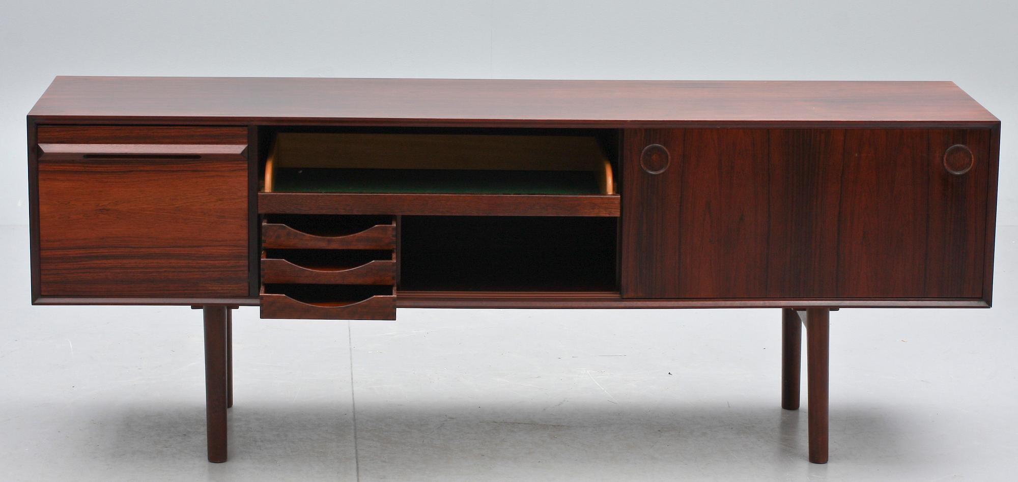 SIDEBOARD, troligen Mellemstrands trevareindustri, Vigrestad, Norge.