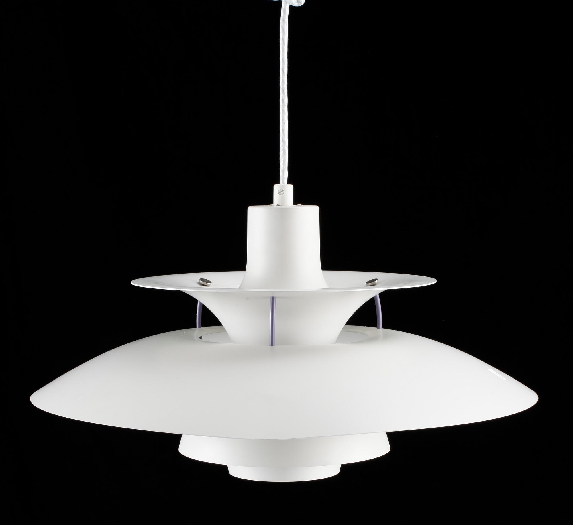 TAKARMATUR, PH-lampa. Poul Henningsen för Louis Poulsen. Diam 50.