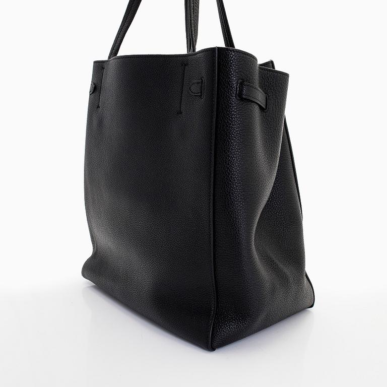Céline, Celine, a "Cabas Phantom Tote" bag.