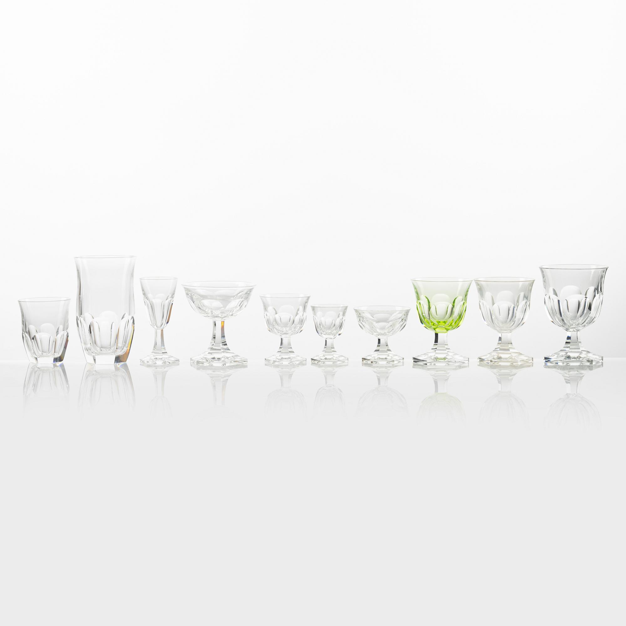 Glasservis, Elis Bergh, glasservis, ca 115 delar "Kronoberg", 1900-talets mitt.