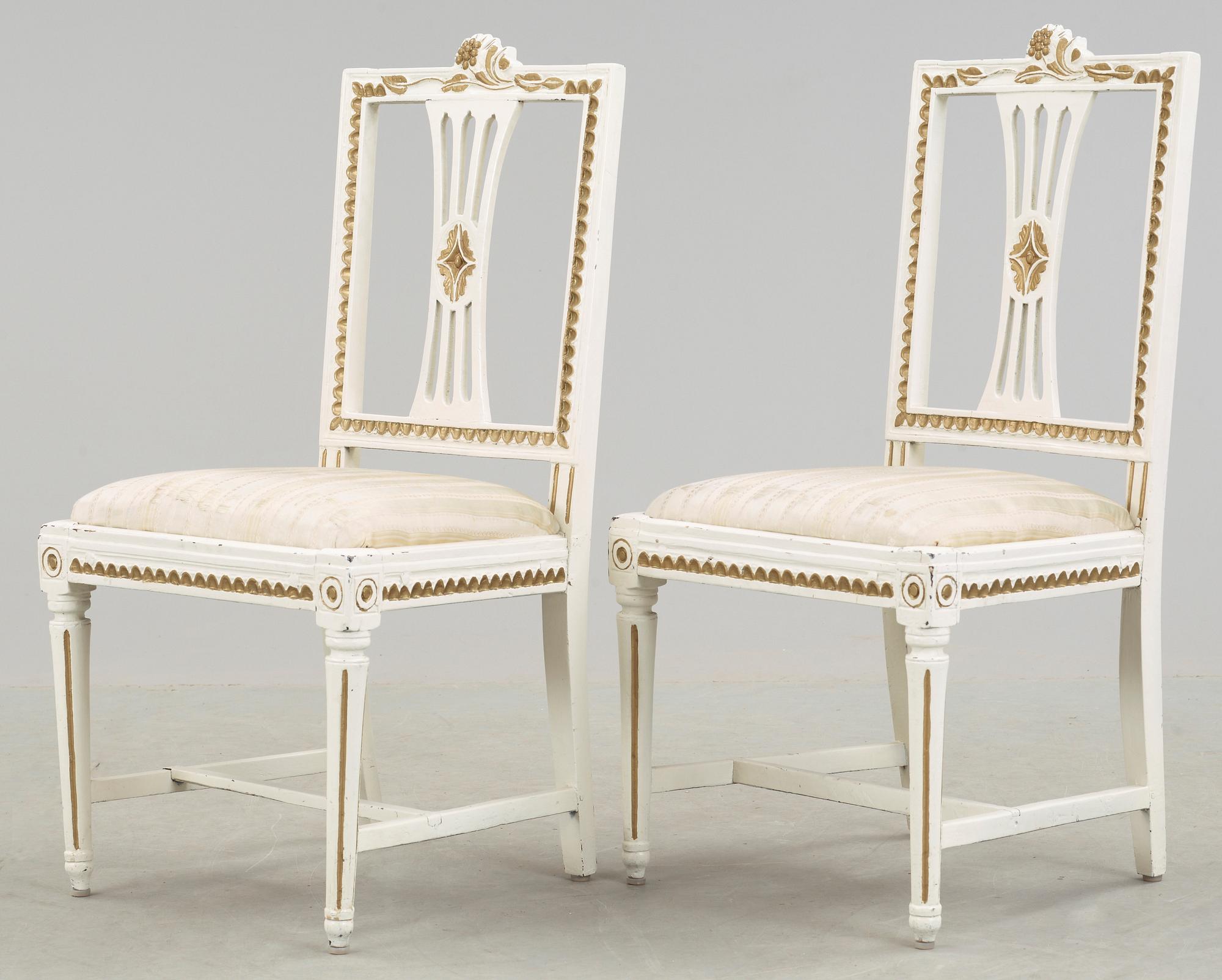 STOLAR, ett par, sengustaviansk Lindome, omkring 1800.
