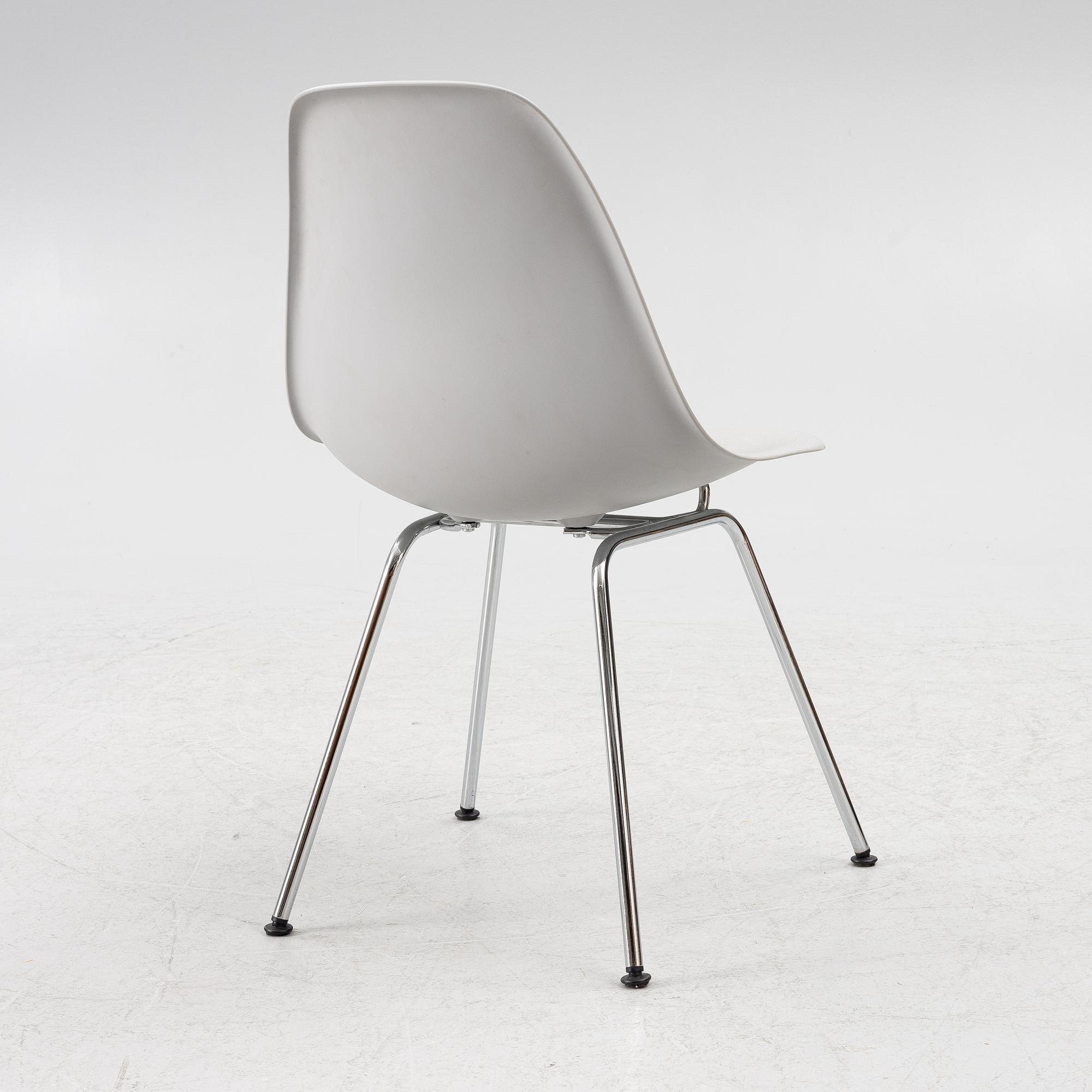 A collection of Vitra, 7 pieces.