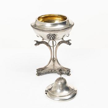 A silver sugar bowl, Dufva A G, Stockholm 1920.