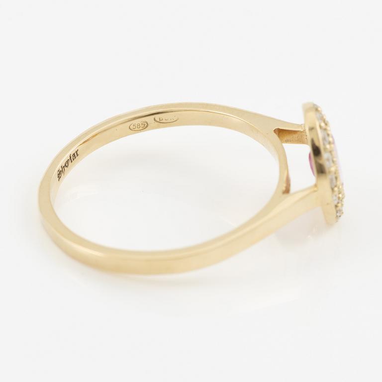 Ring, carved, 14K gold with pink sapphire and brilliant-cut diamonds.