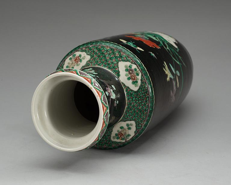 A famille noire vase, Qing dynasty, 19th Century.