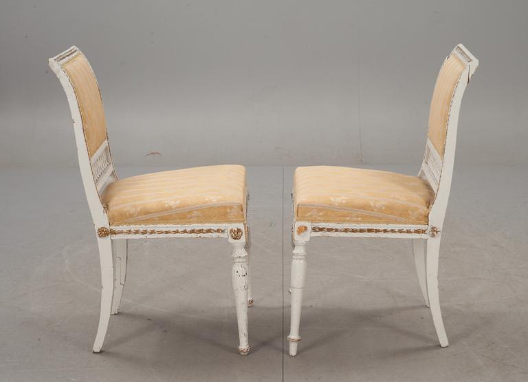 STOLAR, ett par, sengustavianska, omkring 1800.