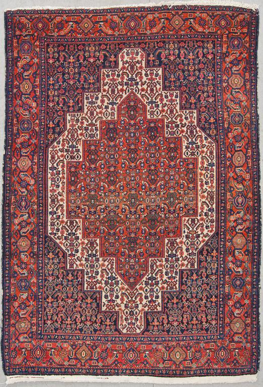 MATTA, semiantik, Senneh, ca 195 X 132 cm.