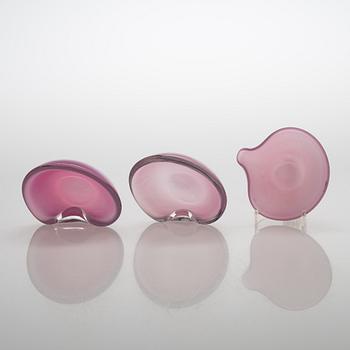 Tapio Wirkkala, a set of five glass bowls, signed Tapio Wirkkala Iittala.