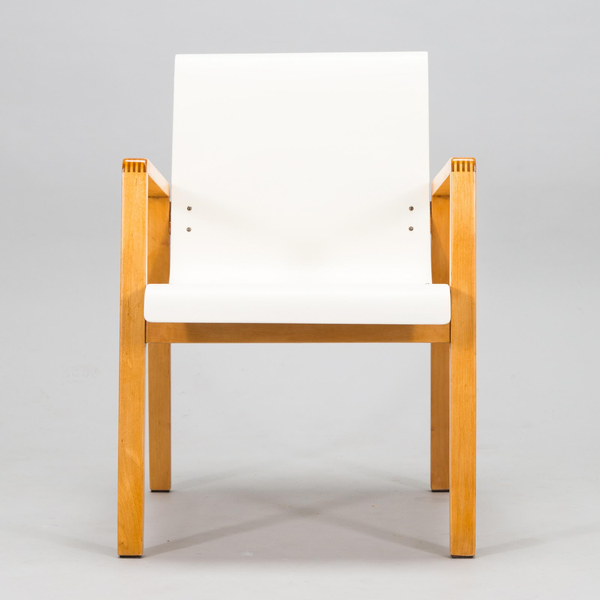 Alvar Aalto, a late 20th century '403' armchair for Artek.