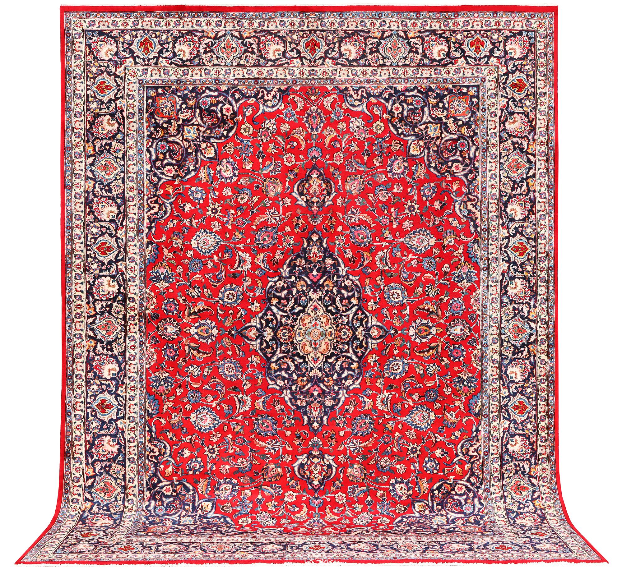 A Keshan carpet, c. 390 x 290 cm.