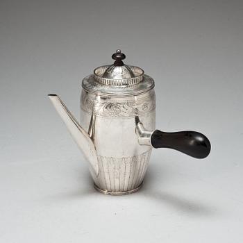 KAFFEKANNA, silver, Köpenhamn, 1903. Total vikt ca 472 g.