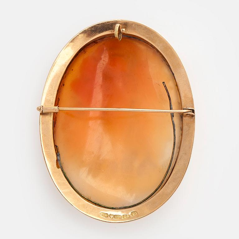 Rintakoru / riipus, kamee, 14K kultaa, Suomi 1952.