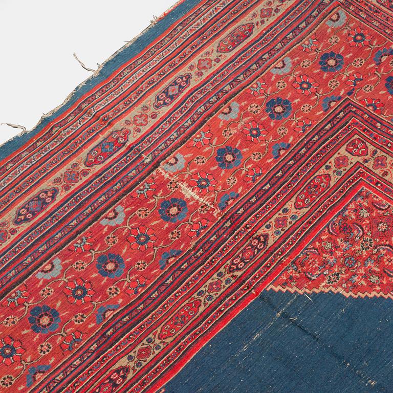 Matta, antik Doroshk, nordöstra Persien, ca 490 x 353 cm.