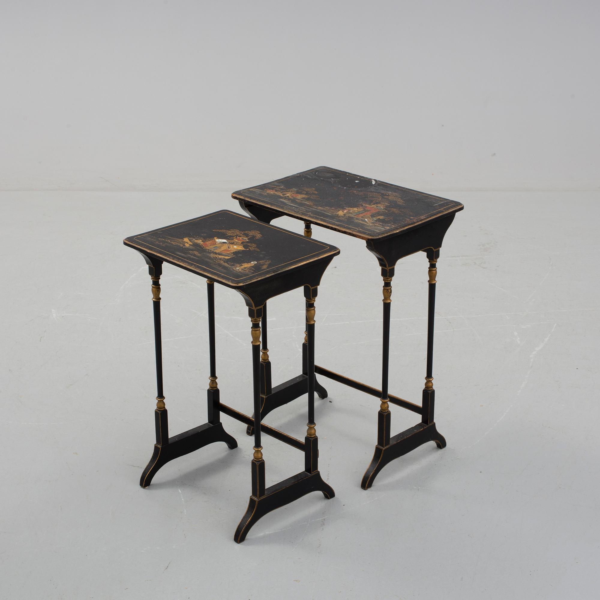 SATSBORD OCH KAKBORD, Kinesisk stil, 1900-talets första hälft.