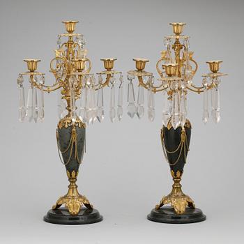 KANDELABRAR, ett par, nyrenässans, 1800-talets slut.
