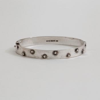 ARMBAND, stämplad AEK 916H, Helsingfors, 1966.