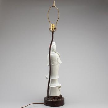 LAMPA, blanc de chine. Kina, 1900-tal.