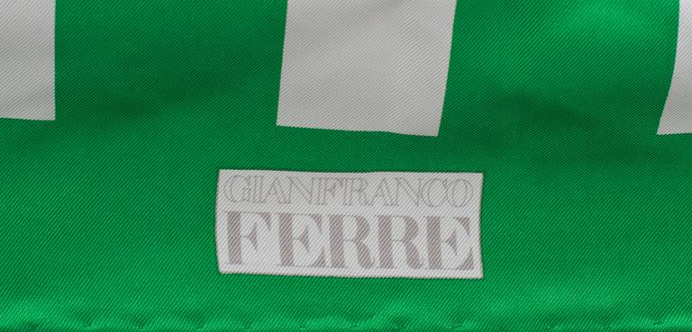 SCARF, 2st, Franco Ferre,