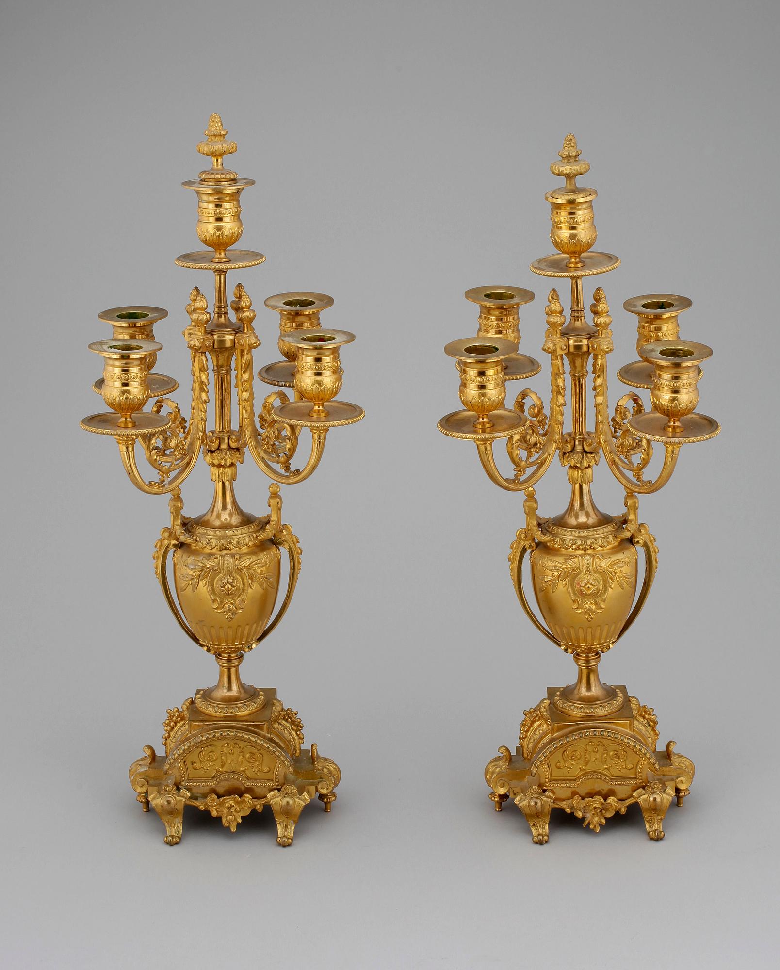 BORDSGARNITYR, 3 delar. 1800-talets andra hälft.