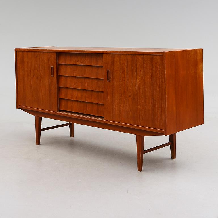 SIDEBOARD, 1900-talets andra hälft.
